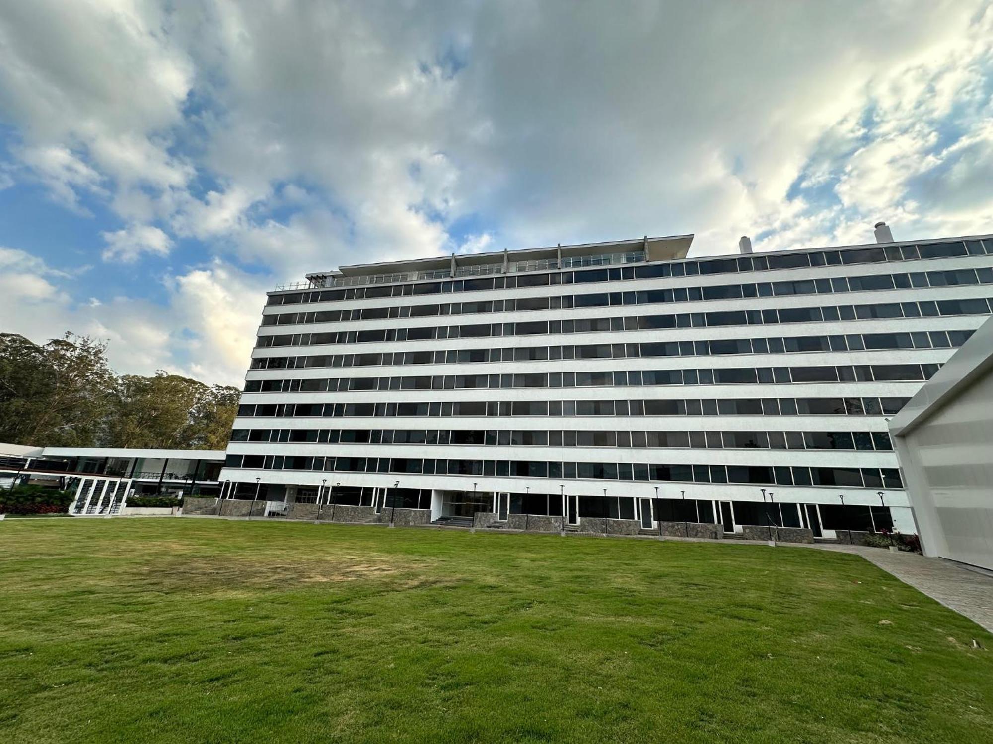 Hotel Eurobuilding Tama San Cristóbal Exterior foto